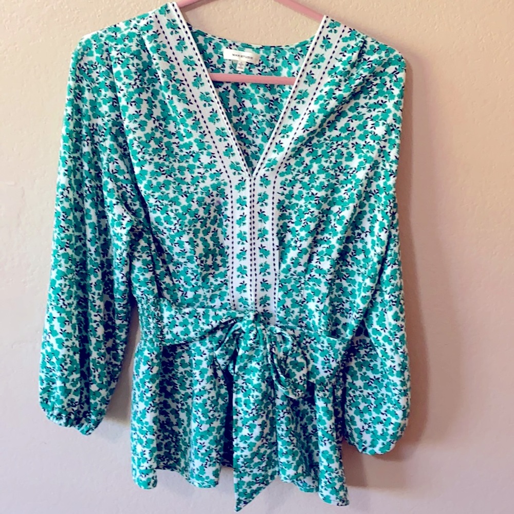 Max studio green floral print blouse